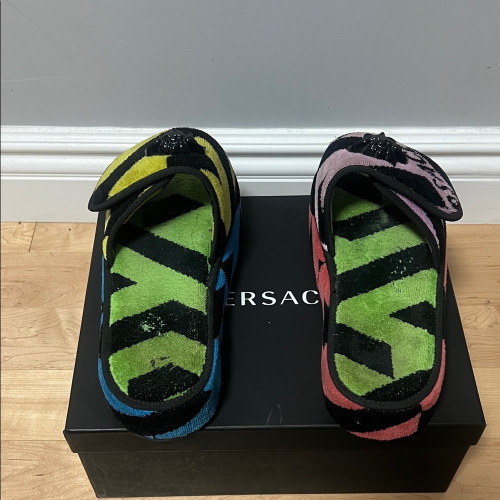 Versace Multicolor Patterned Slides - Picture 4 of 16